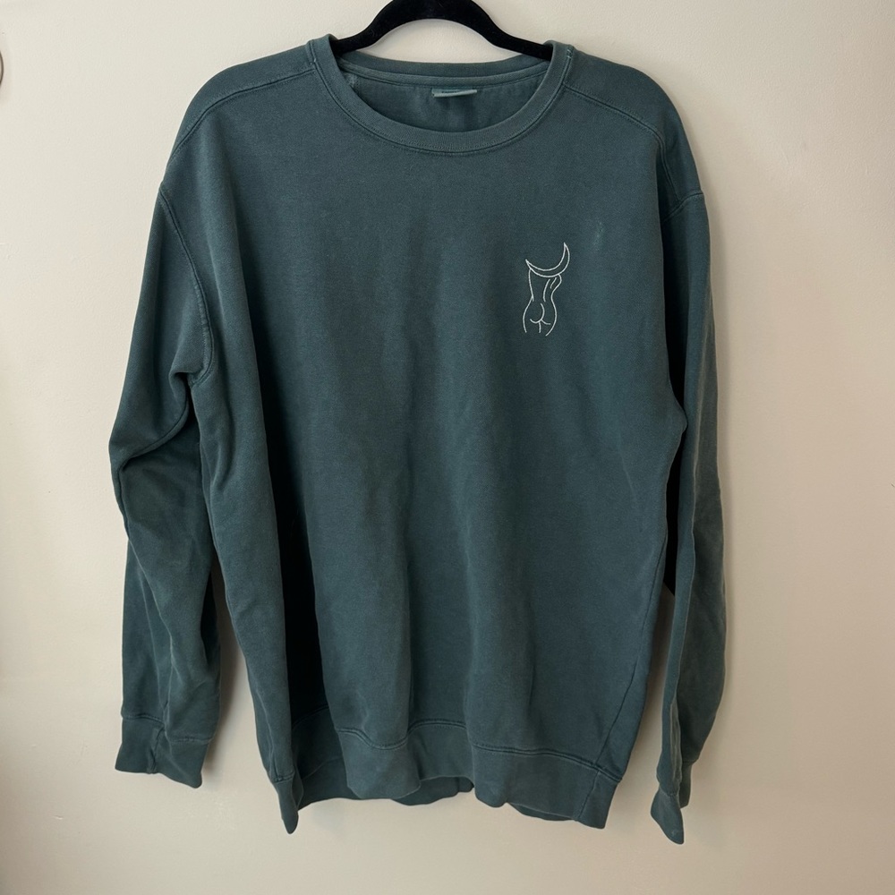 Custom embroidered comfort colors crewneck